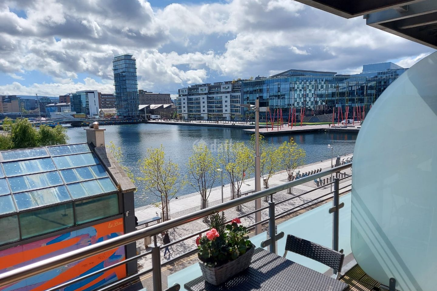 Longboat Quay South, Grand Canal Dock, Dublin 2