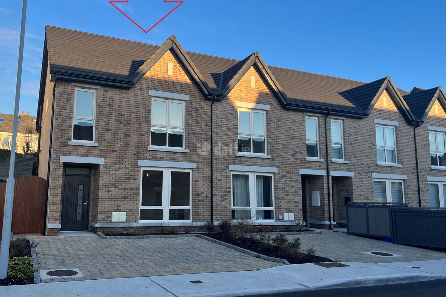 32 Cúirt Bhoirne, Roscam, Garraun, Co. Galway