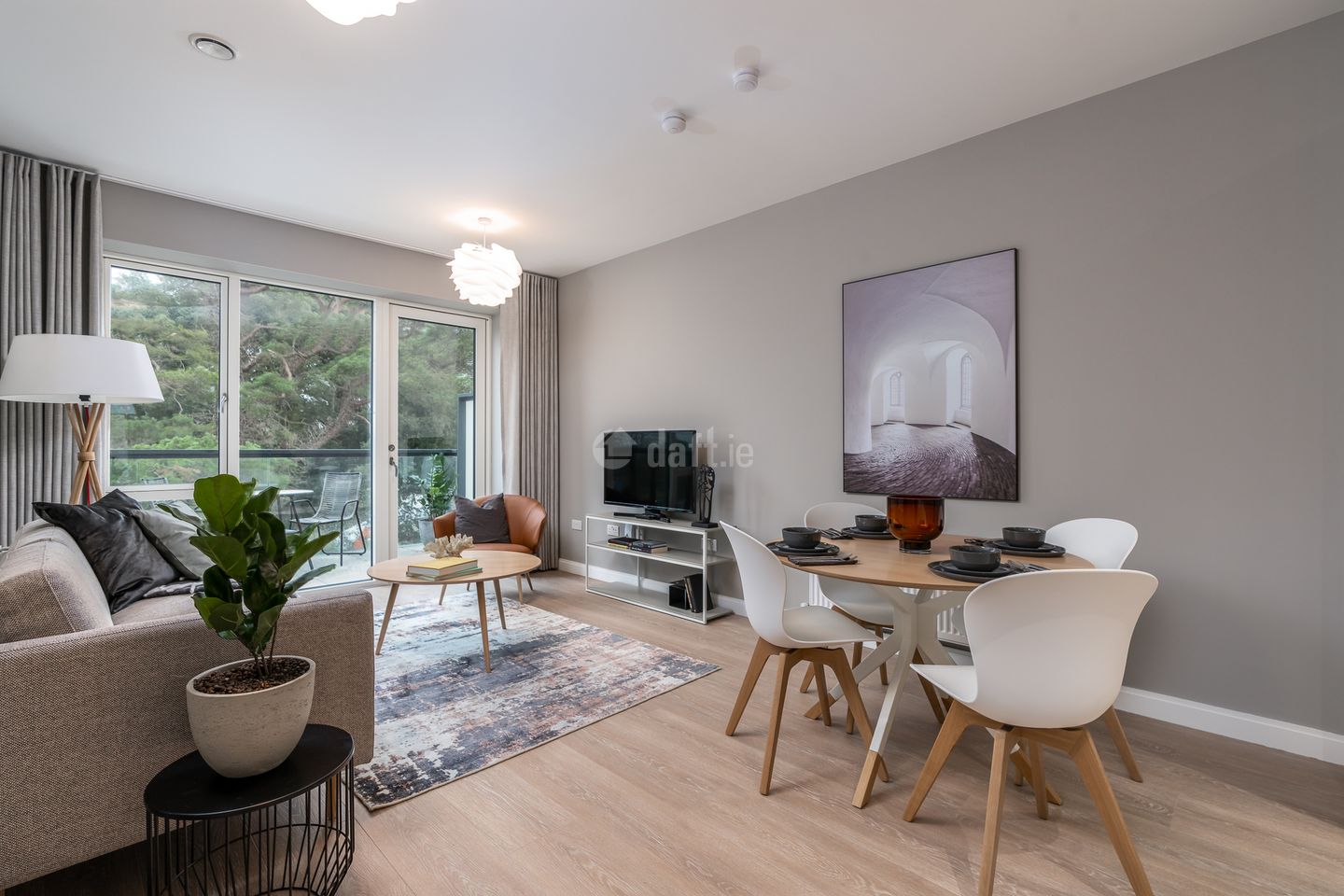 1 Bed , Woodward Square, Glencairn , Leopardstown, Dublin 18