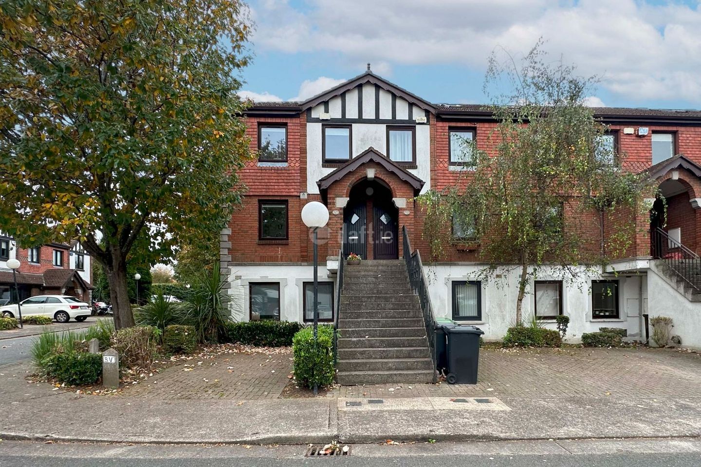 78 White Oaks, Roebuck Road, Clonskeagh, Dublin 14