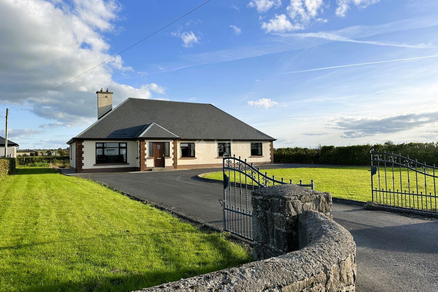 1 Moorpark, Athenry, Co. Galway