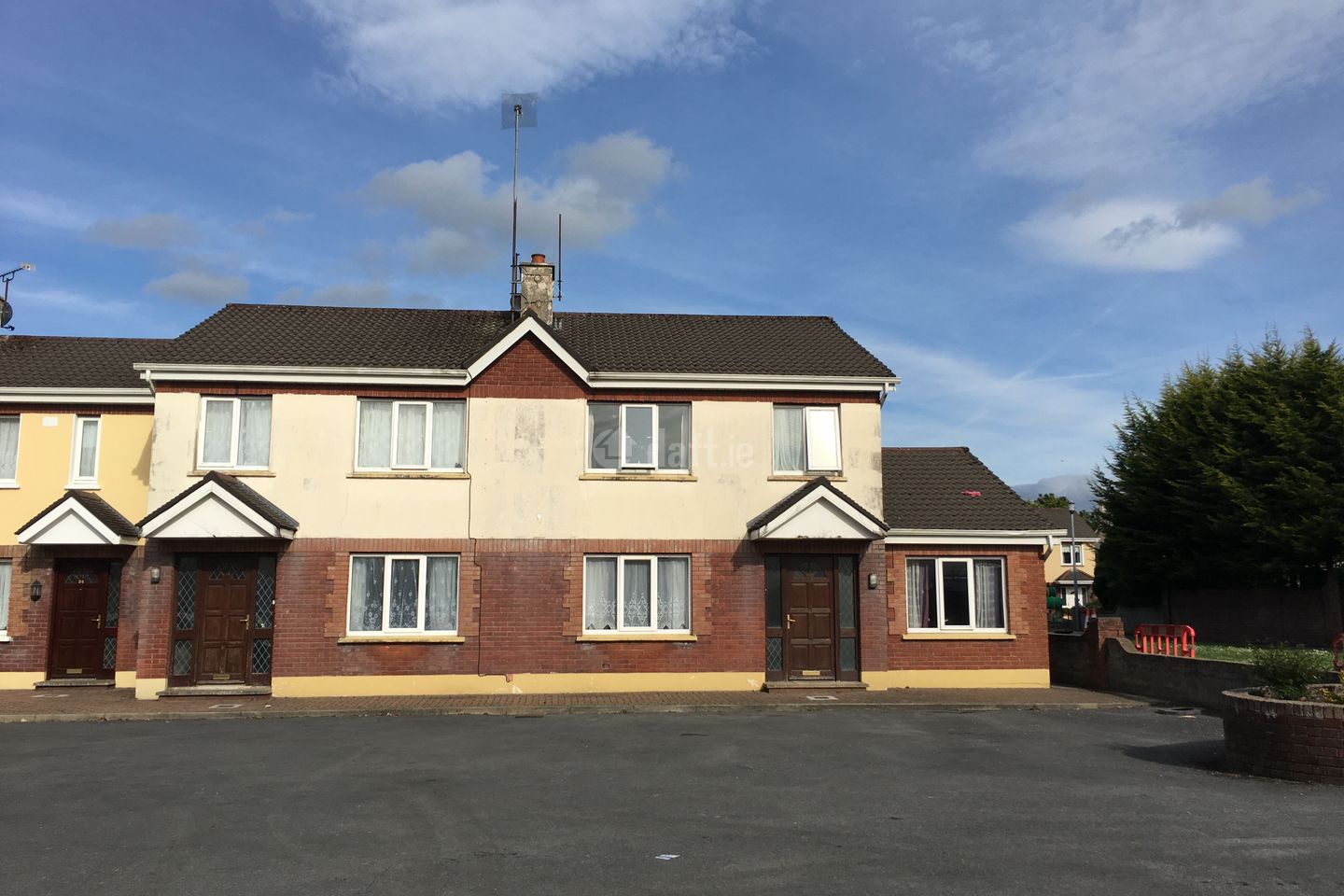 Phoenix Court, Ennis, Co. Clare