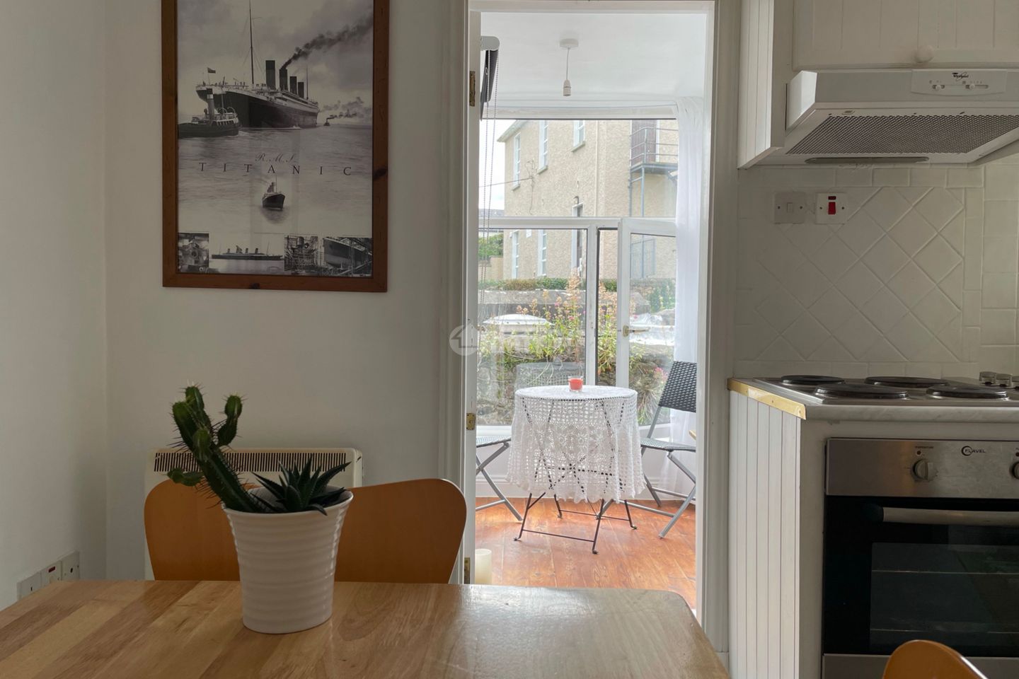 John Street, Beside Cobwebs , Killaloe, Co. Clare