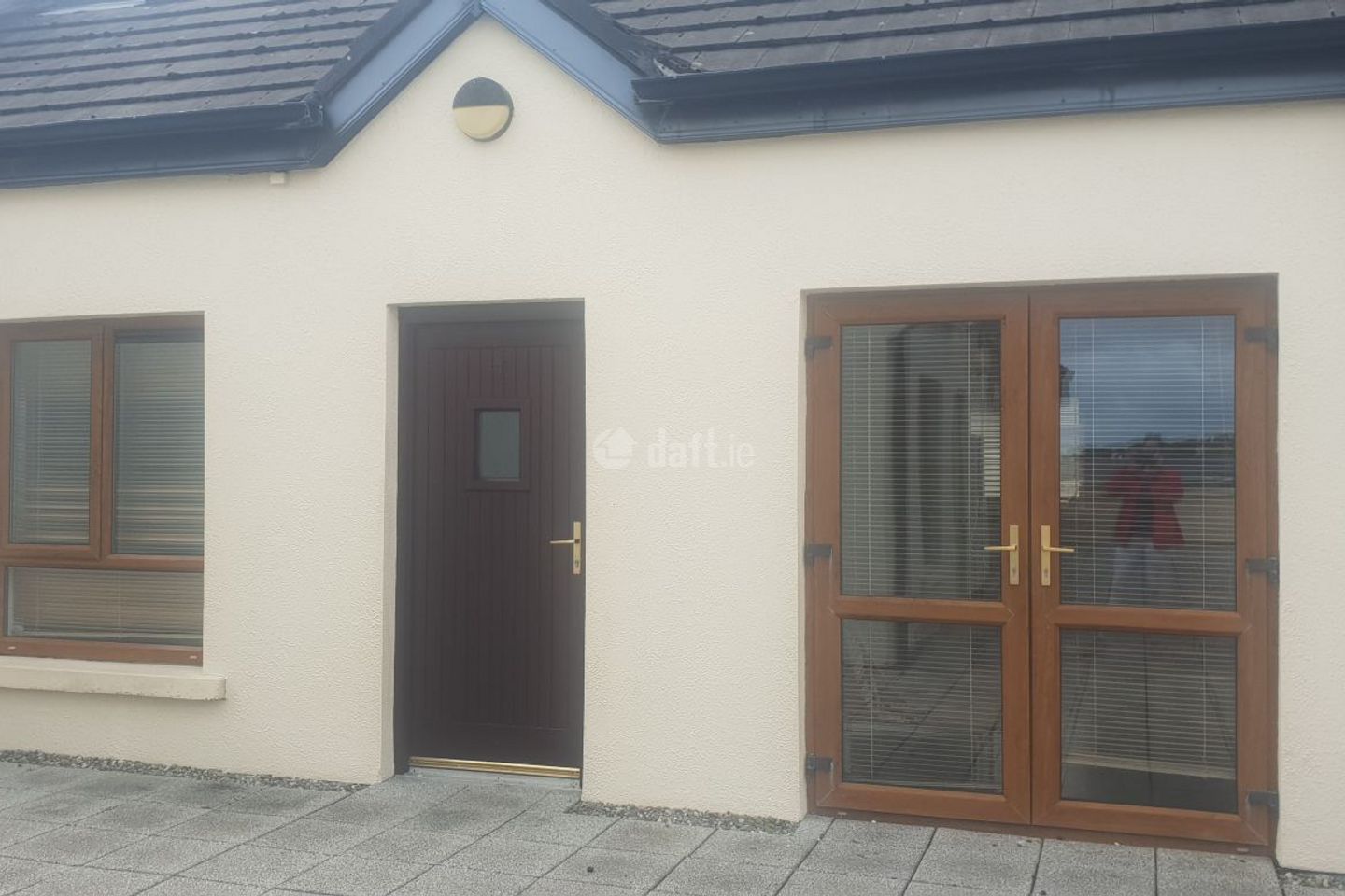 7 Seapoint, Barna, Co. Galway