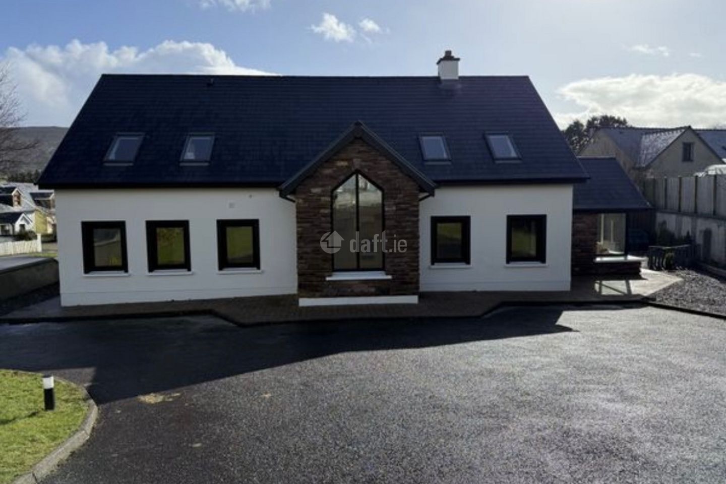 11 Gurteen North, Annascaul, Tralee, Anascaul, Co. Kerry