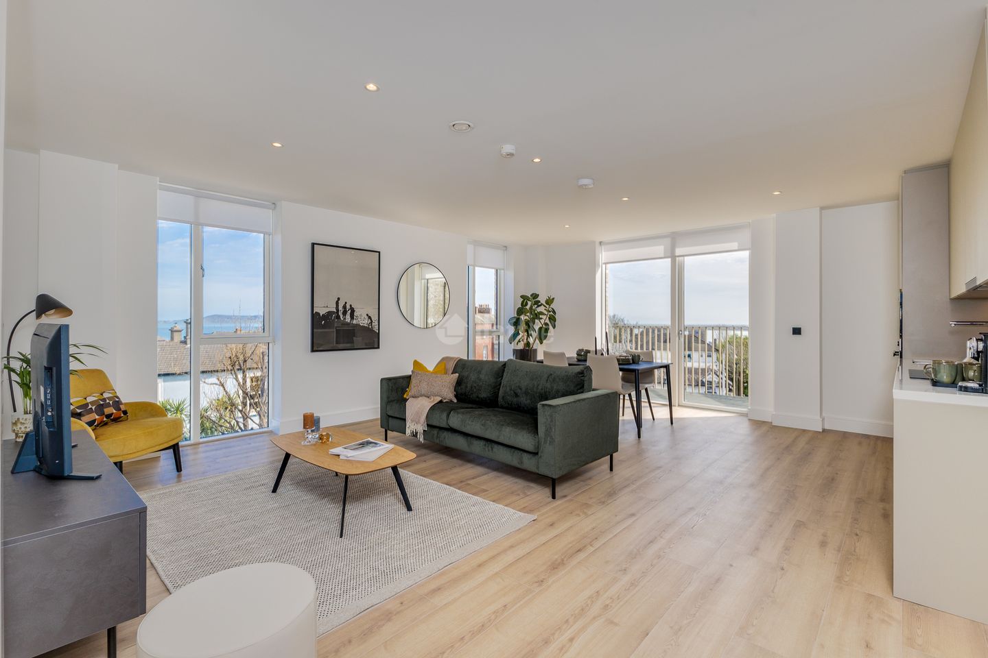 Two Bedroom, Two Bathrooms, Rockpoint, Rockpoint, Newtown Avenue, Blackrock, Co. Dublin