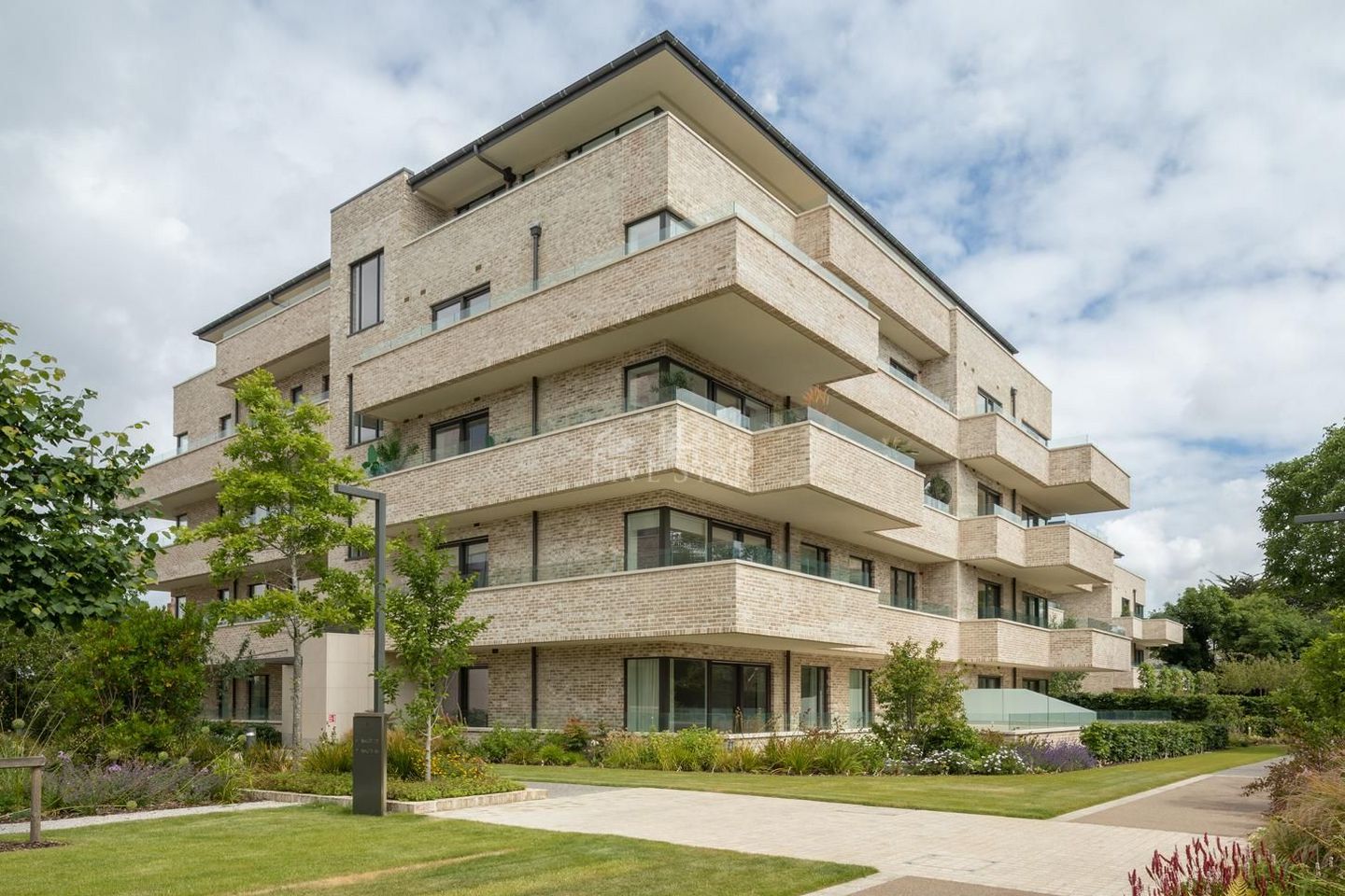 Donnybrook Gardens, Co. Dublin