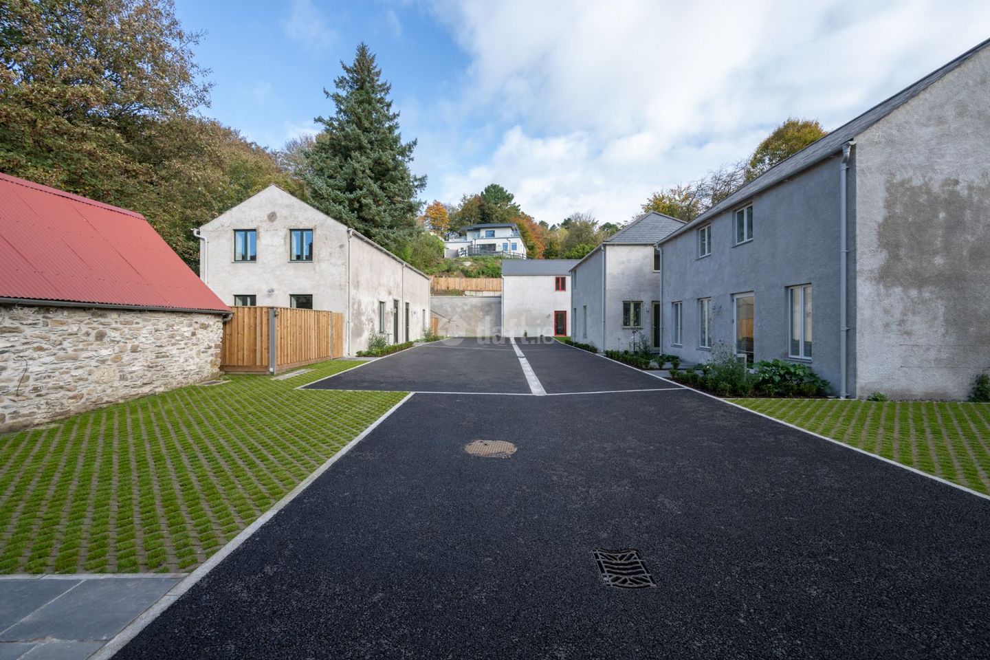 6 Baker's Lane, Main Street, Innishannon, Co. Cork