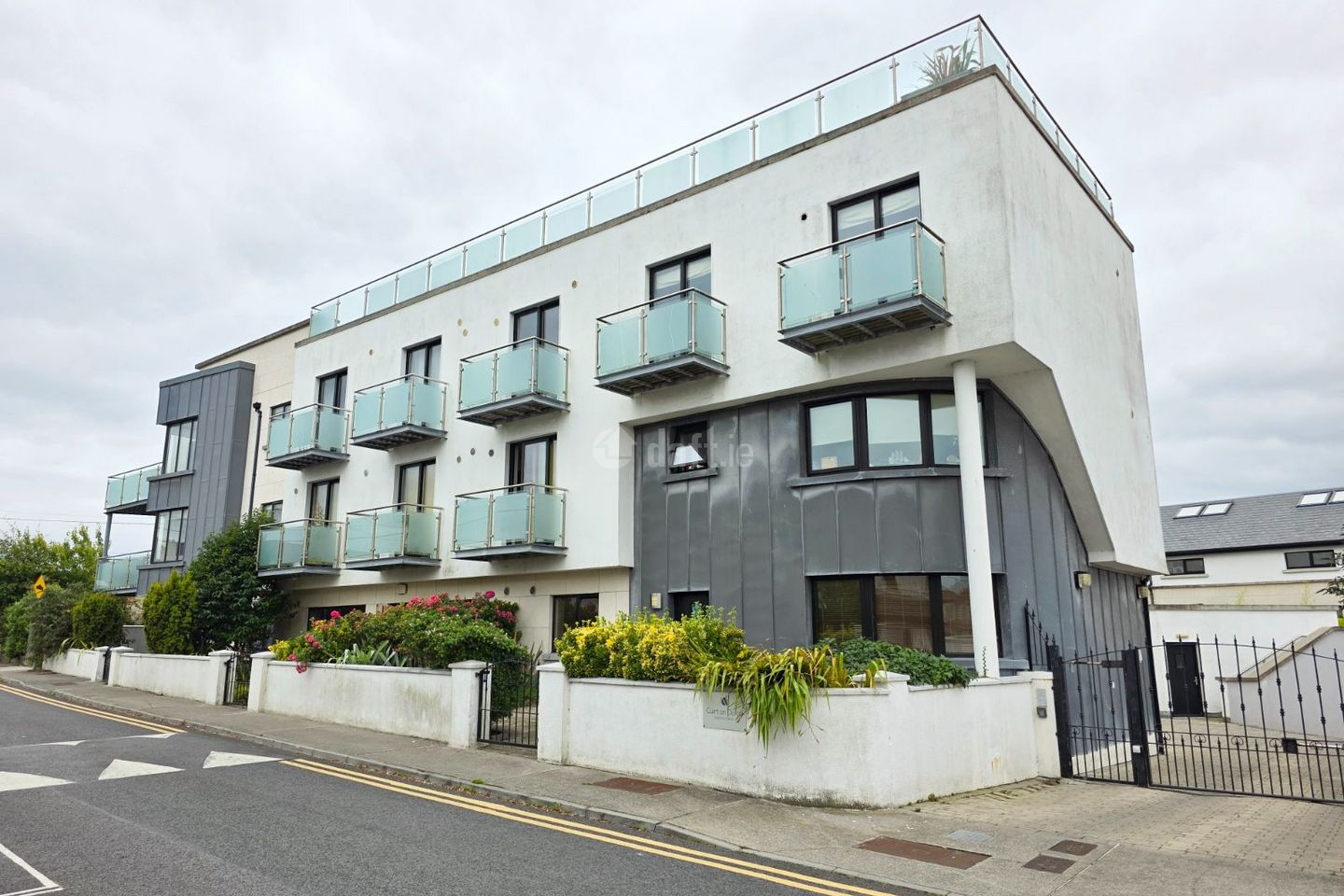 17 Fairhill Court, Fairhill Road Upper, Claddagh, Co. Galway