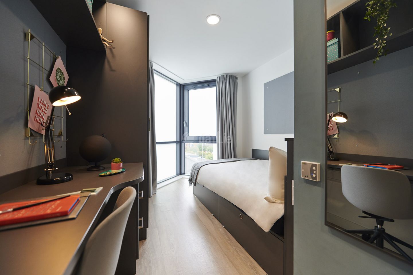 Silver Ensuite- 51 & 41 weeks, Beckett House, 123 Summerhill, Dublin 1