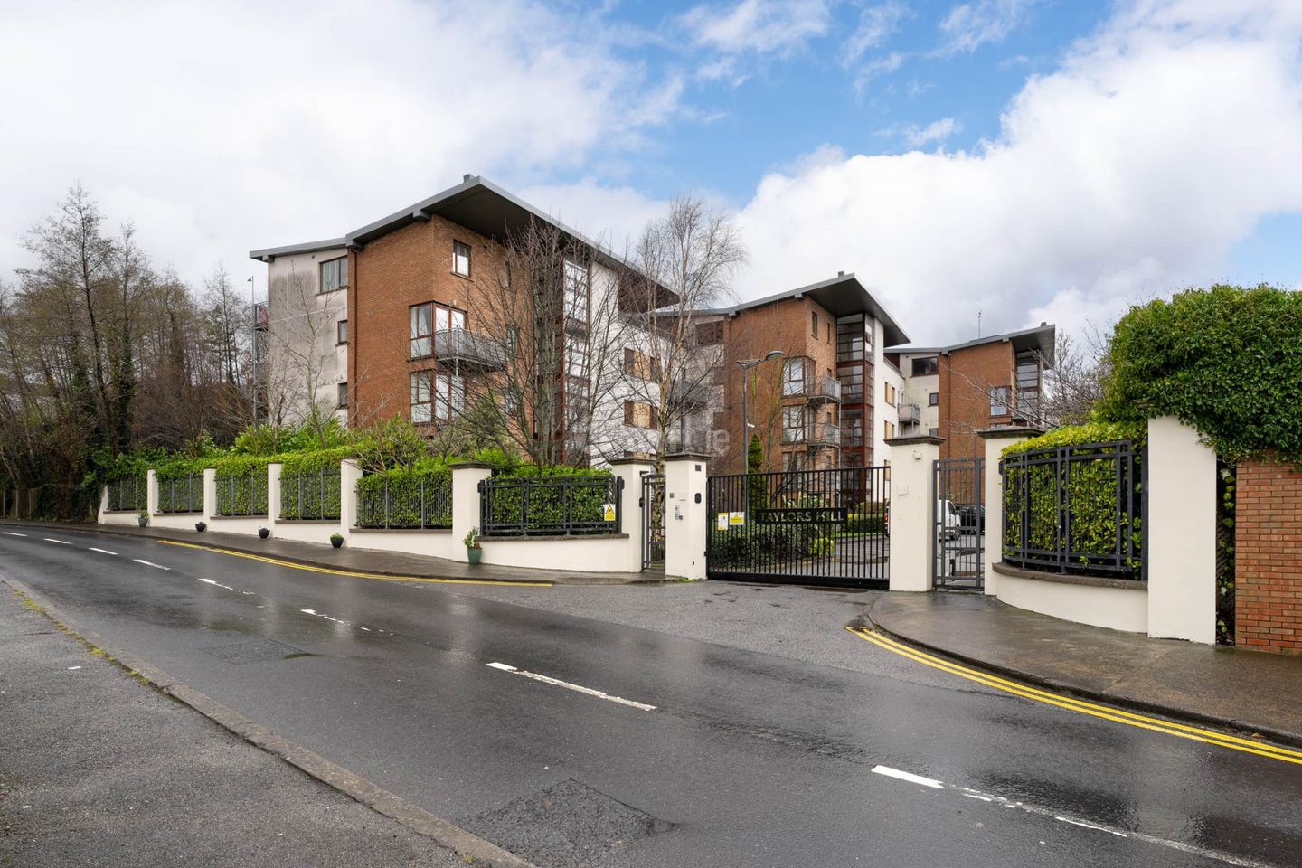 Grange House, Taylors Hill, Rathfarnham, Dublin 16