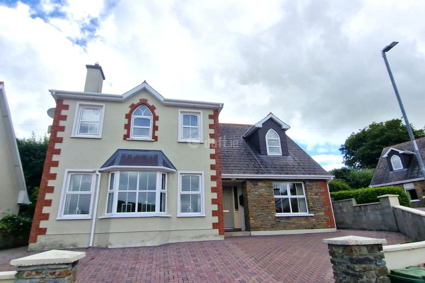 19 The Priory, Old Chapel, Bandon, Co. Cork