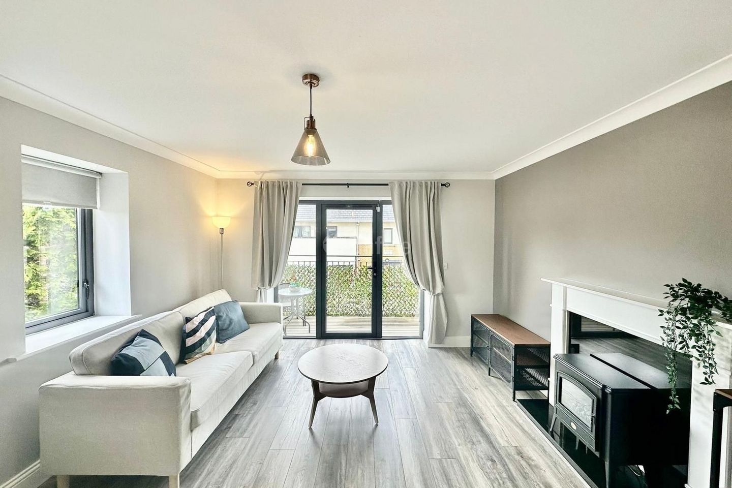 Allendale Square, Clonsilla, Clonsilla, Dublin 15