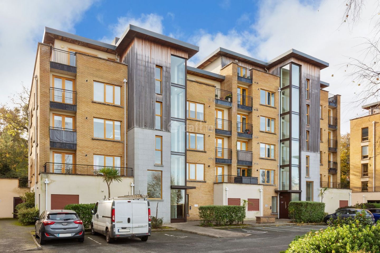 Duplex Apartment, Littlewood, Stepaside, Dublin 18