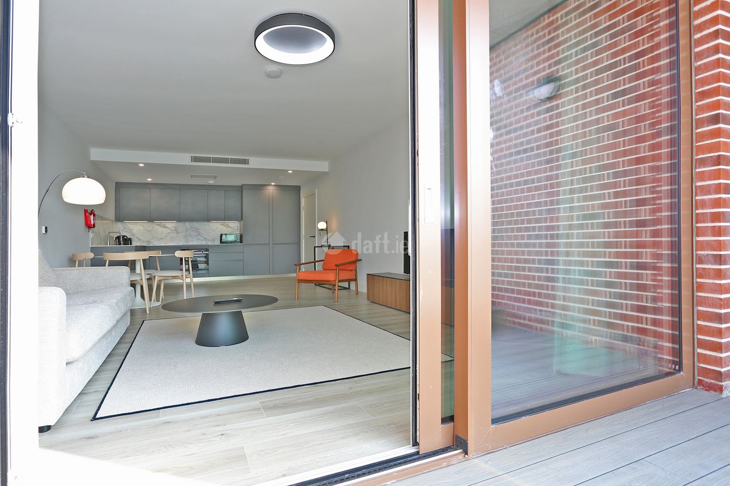 Two Bed Riverside apartment, The Residence 1BQ, The Residence 1BQ, Bishops Quay , Limerick City Centre