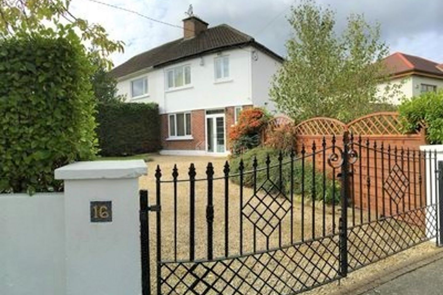 16 Hollywood Drive, Goatstown, Dublin 14