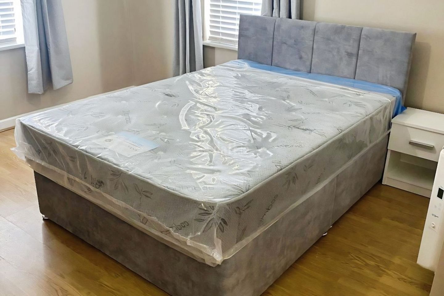 Saint Johns Mews, Cork City Centre