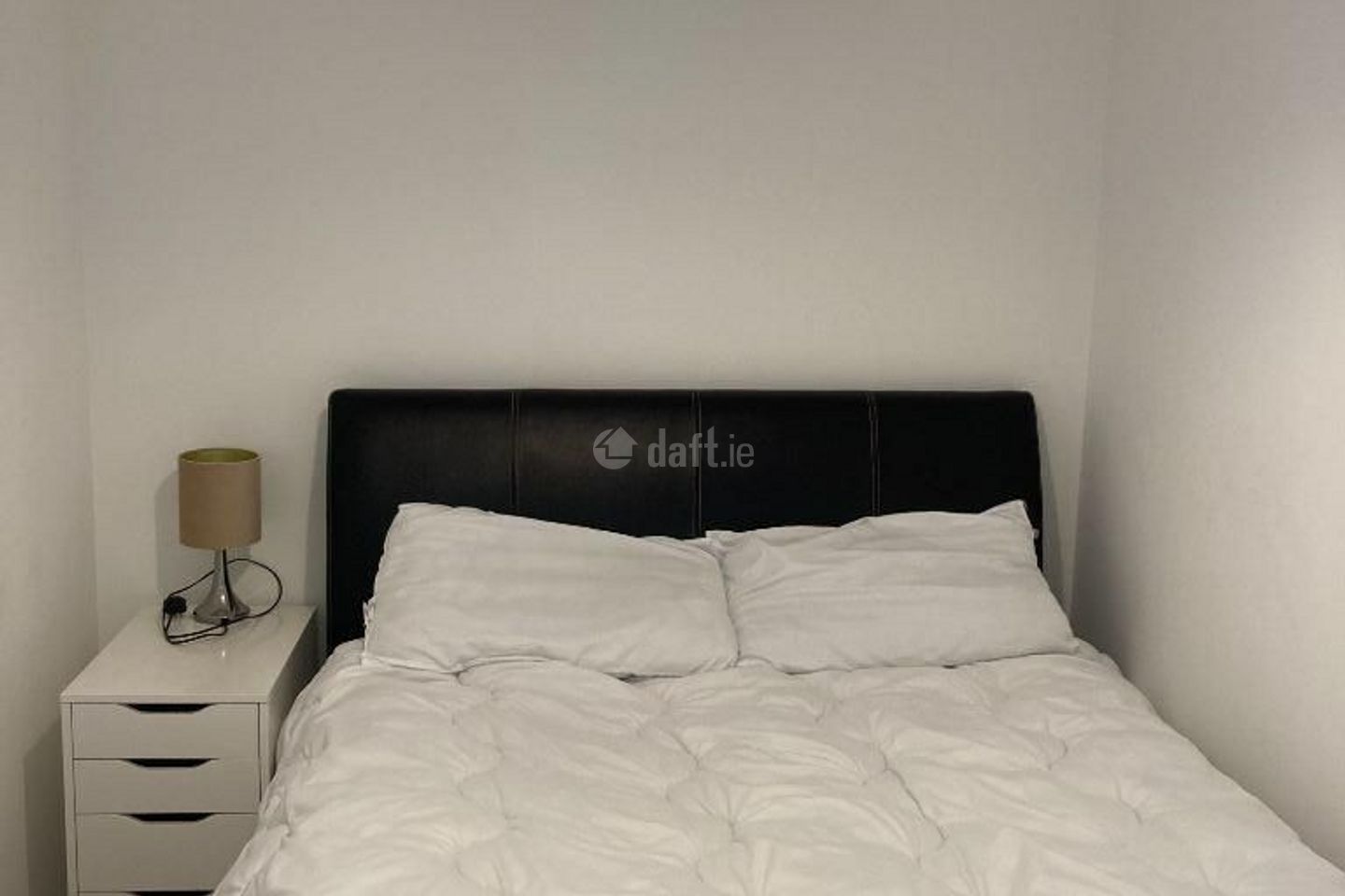 Taylor's Lane, Rathfarnham, Dublin 16