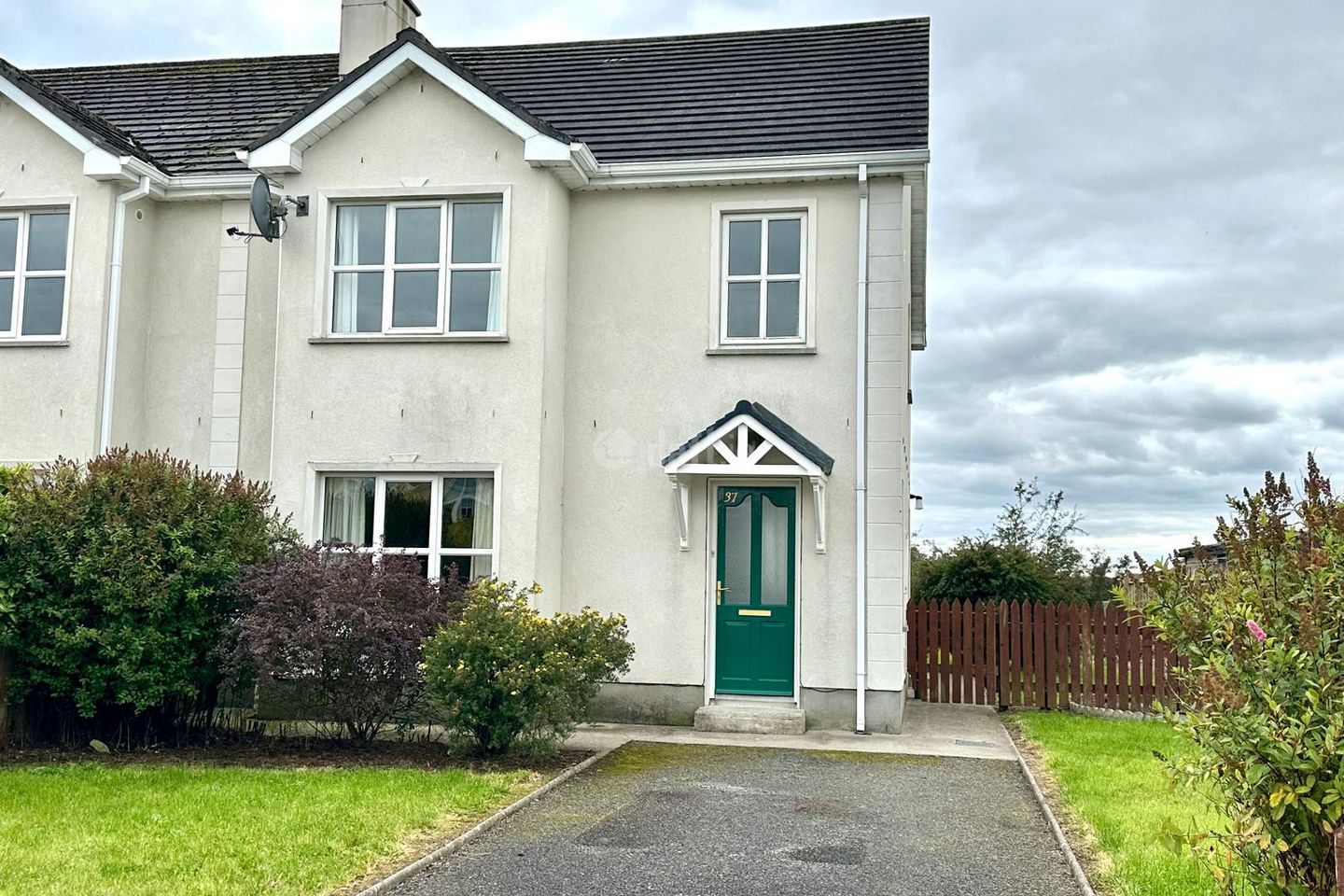 37 Castlegrove, Ballymote, Co. Sligo