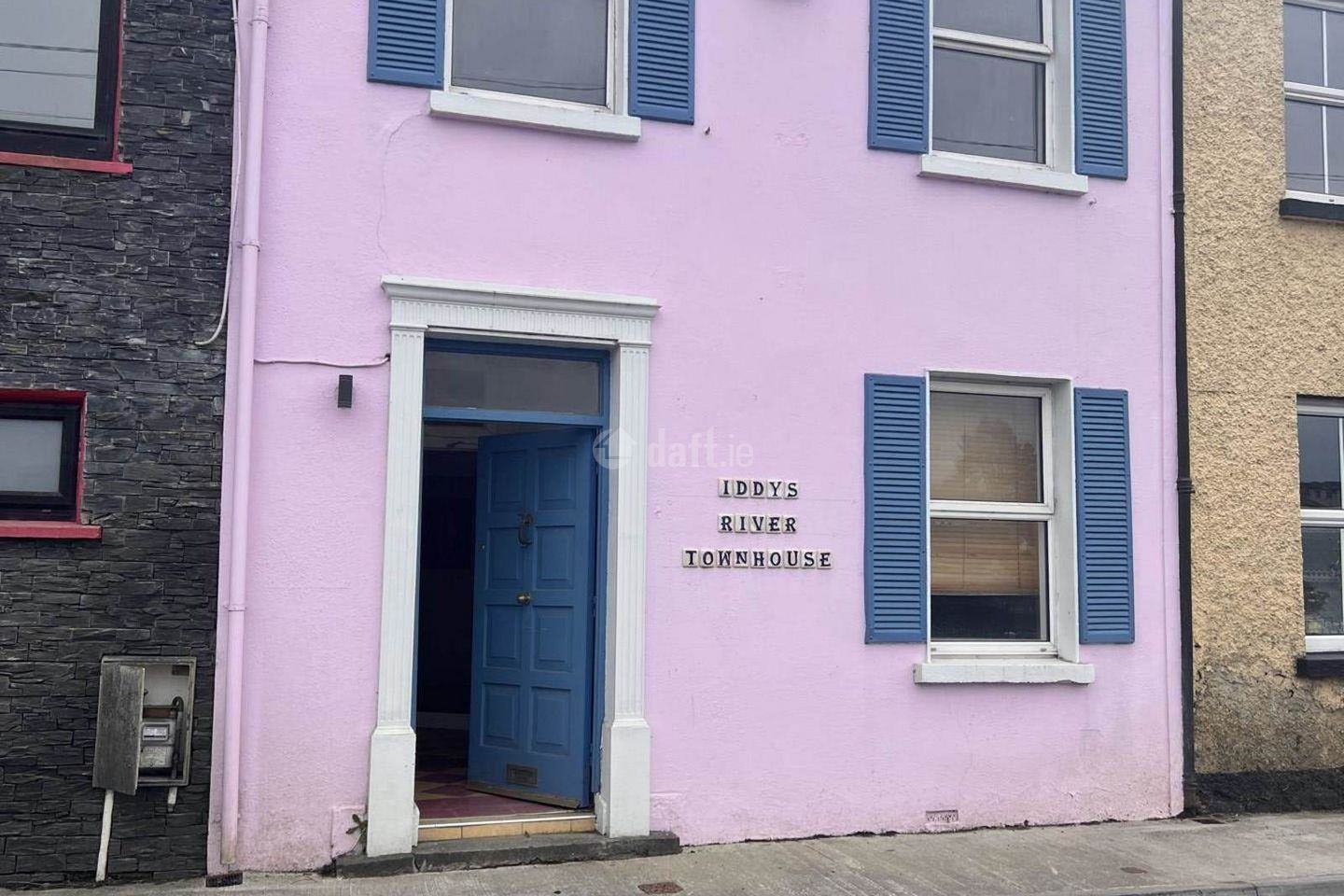 Canal Bank, Killaloe, Co. Clare