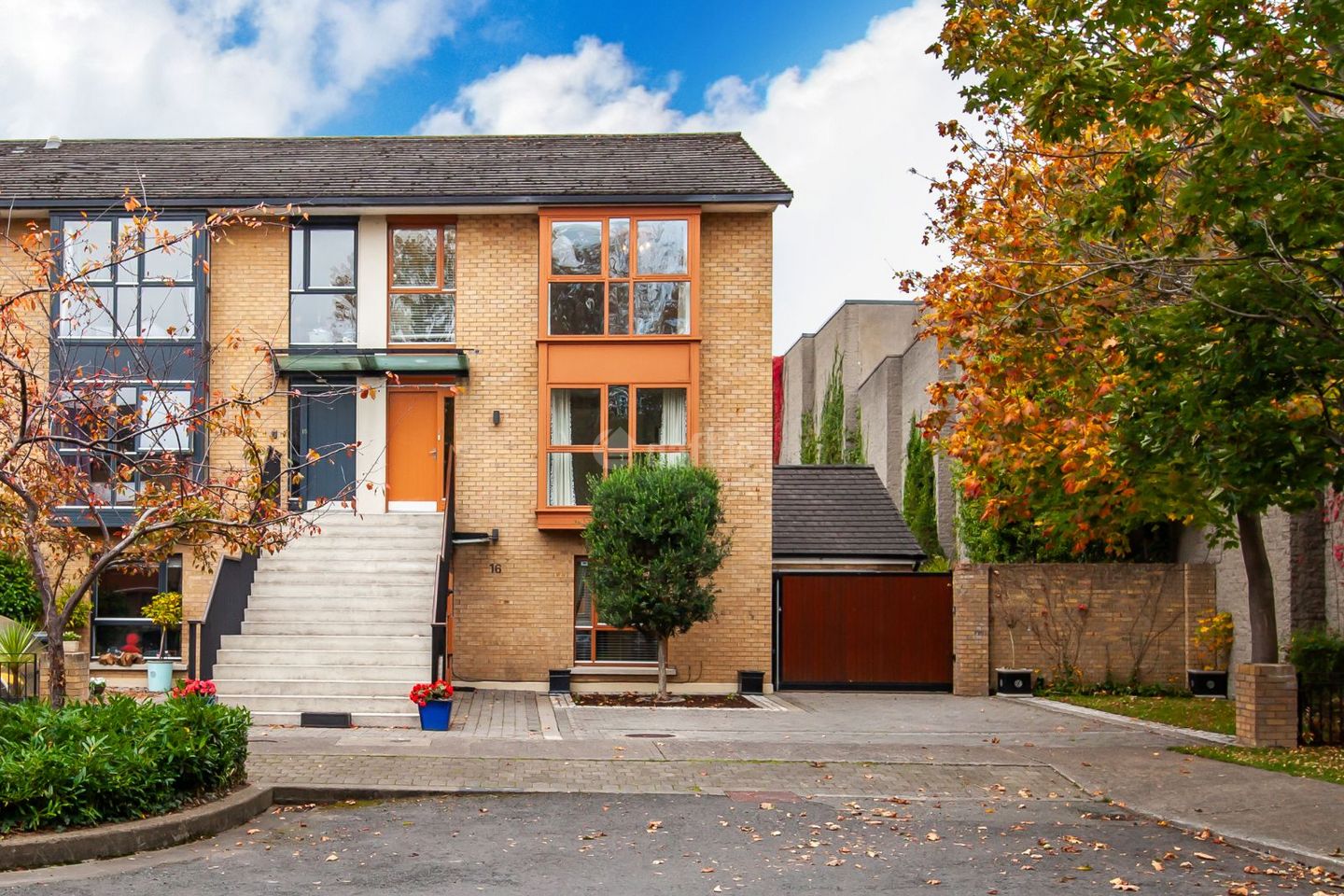 16 Merton Crescent, Mount Saint Annes, Milltown, Dublin 6