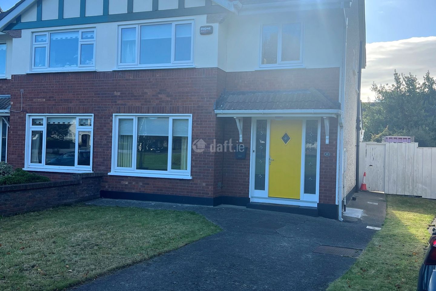 10 Glencairn Green, The Gallops, Leopardstown, Dublin 18