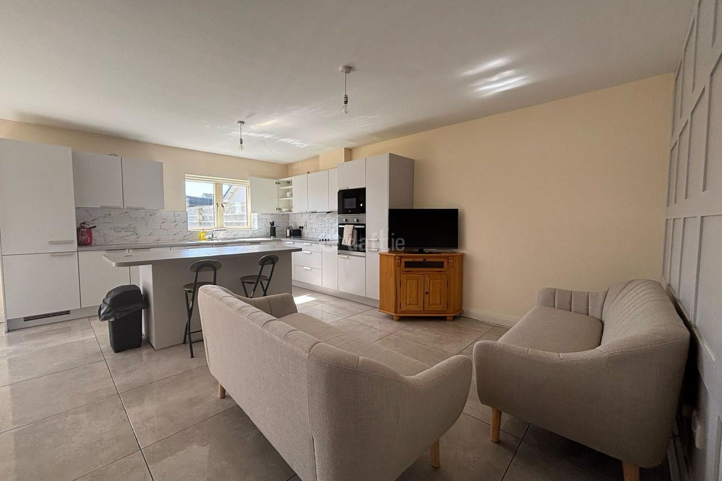 Large House in Carlow , Graiguecullen, Co. Carlow