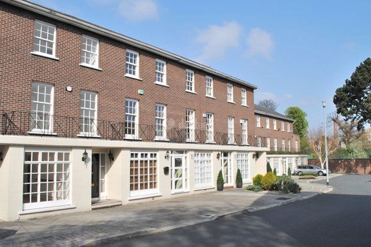 Eglinton Square, Dublin 4, Donnybrook, Dublin 4