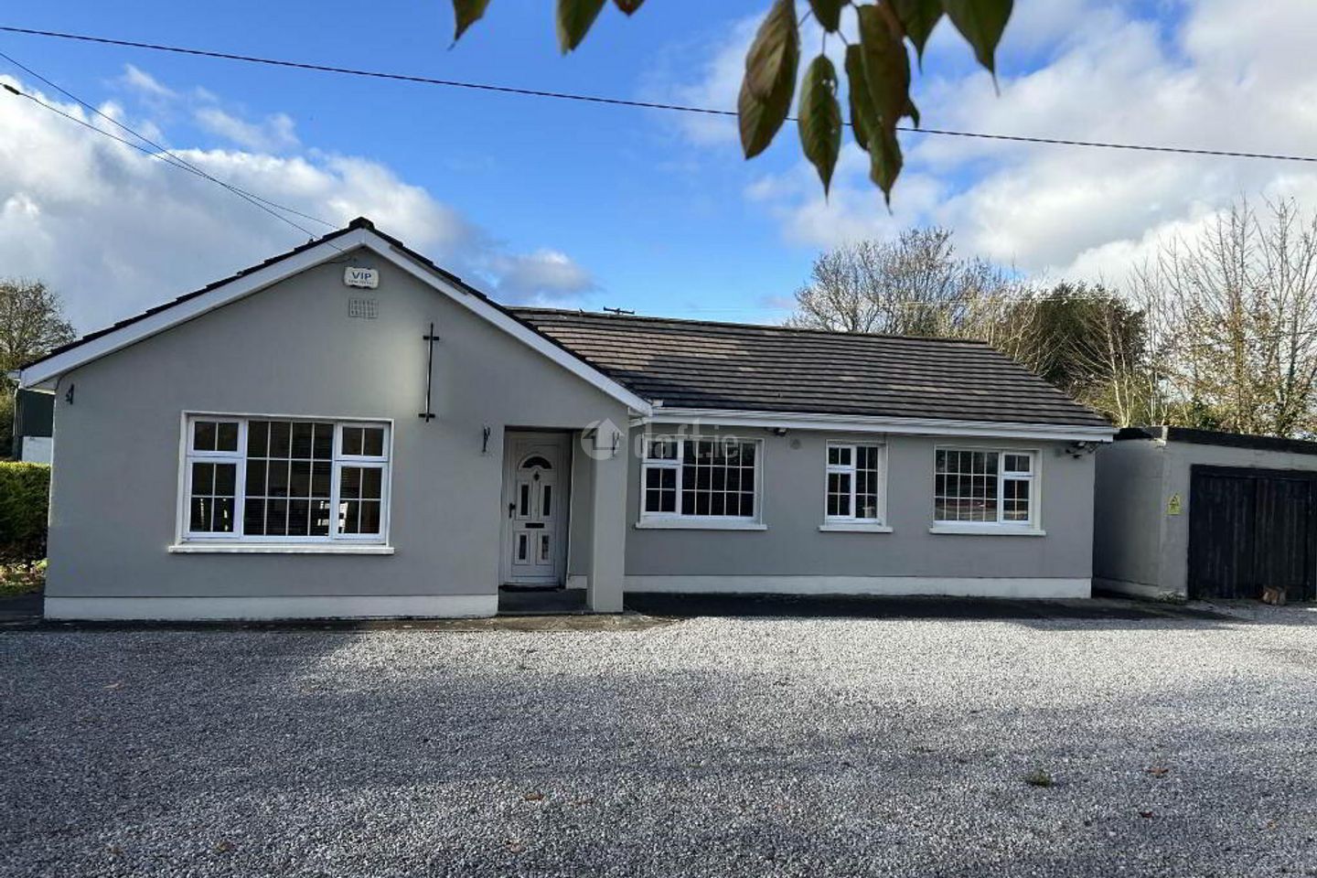 Derryvale, Roscrea, Co. Tipperary