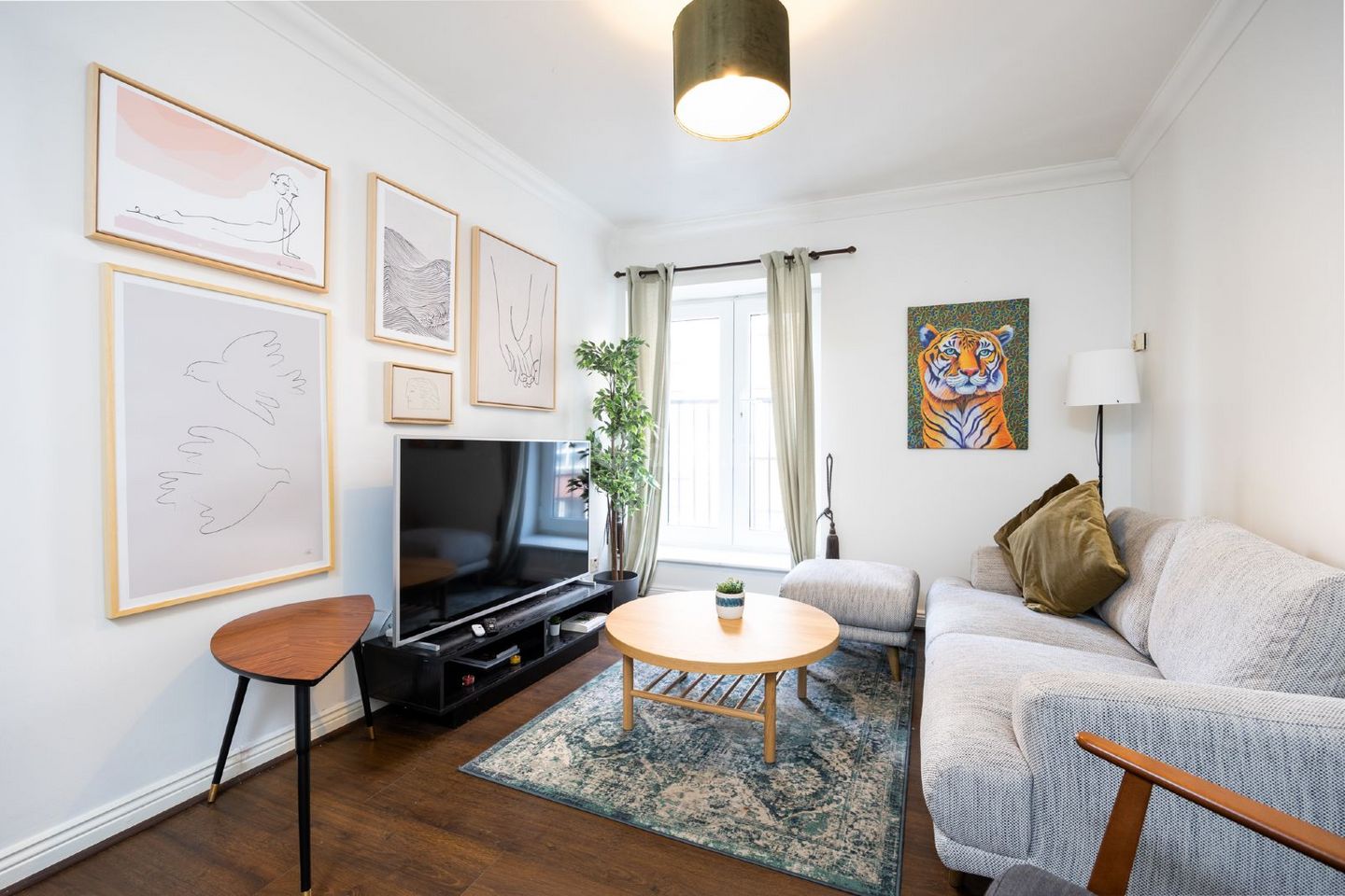 Hapenny Bridge House, Lower Ormonde Quay, Dublin 1