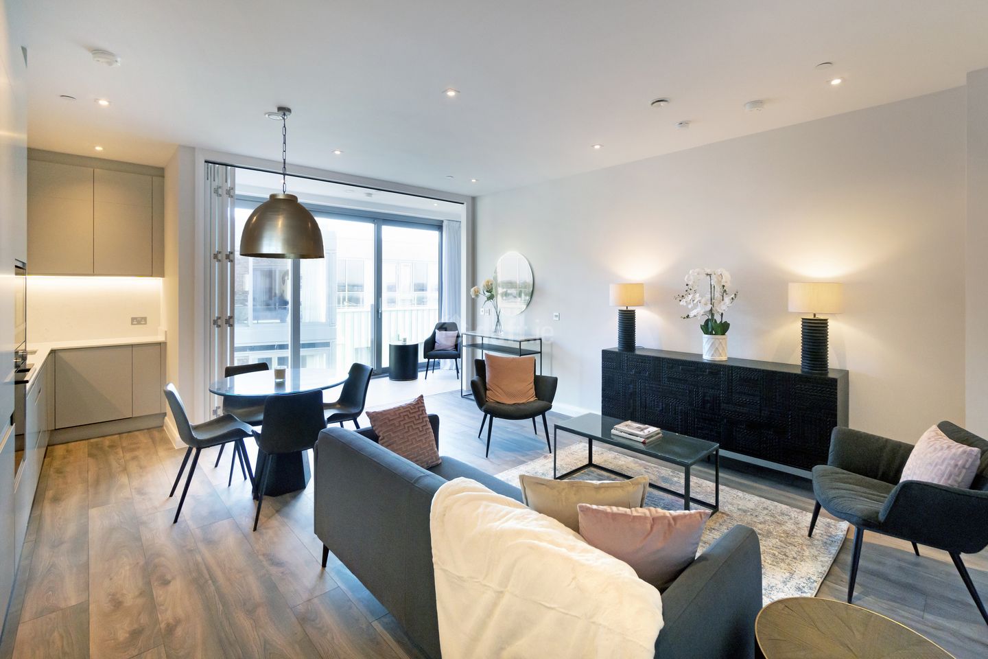 Apartment 18, Lock Gate 3, Charlemont Lane, Dublin, The Locks, Charlemont Square, Dublin 2, Charlemont Street, Dublin 2