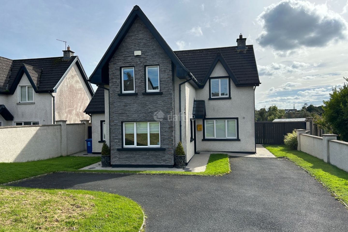 87 Iniscealtra, Ballina, Ballina, Co. Tipperary