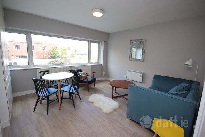 7 Ashurst, Mount Merrion Avenue, Blackrock, Co. Dublin