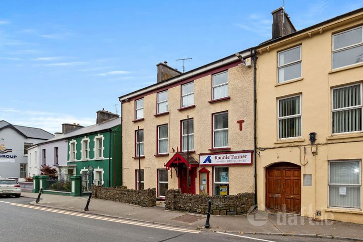 Ilenroy House, 10 North Street, Skibbereen, Co Cork, P81DH60