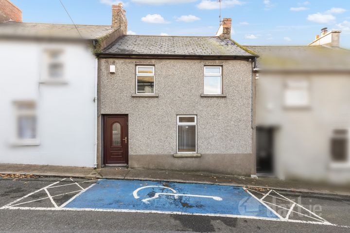 16 Cross Street, New Ross, Co. Wexford, Y34FK31