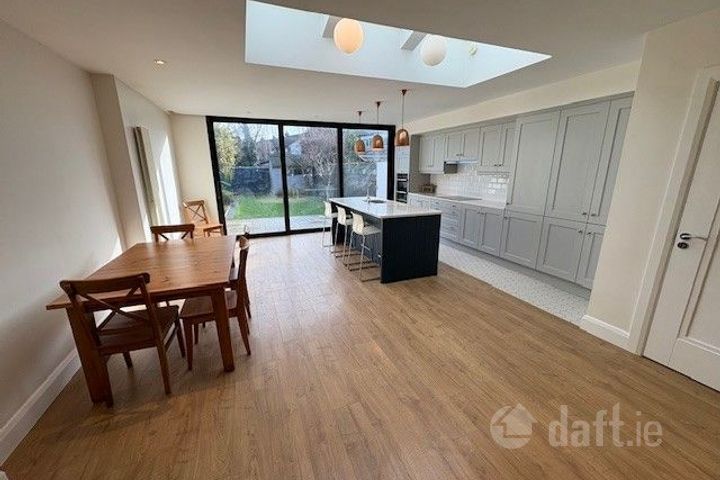 16 Dalcassian Downs, Dublin 11, Glasnevin, Dublin 11