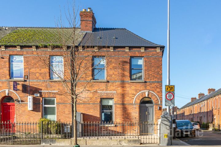 64 North Strand Road, Dublin 3