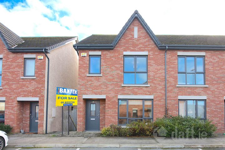 42 Castlefield Hall, Clonsilla, Dublin 15, D15RC7H