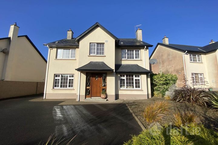45 Ard Coillte, Ballina, Killaloe, Tipperary