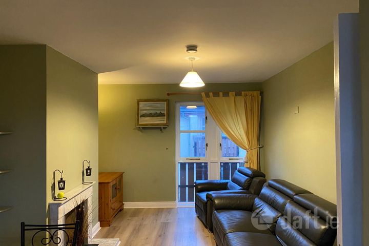 5 Cathedral Close, Tullow Street, Carlow, Graiguecullen, Co. Carlow