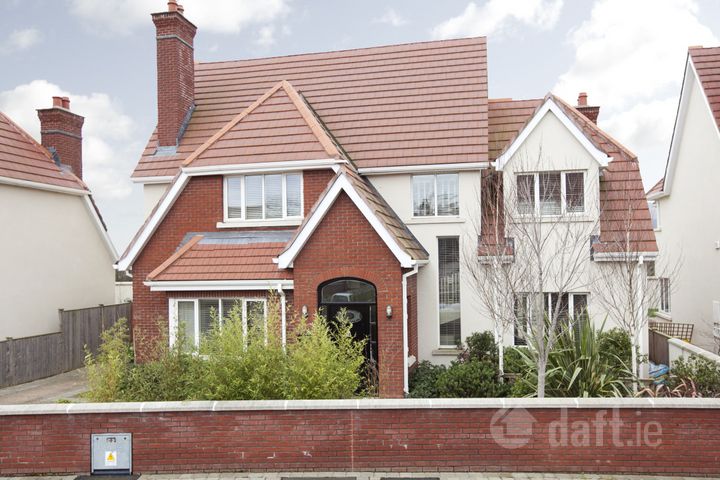 6 Brighton Square, Foxrock, Dublin