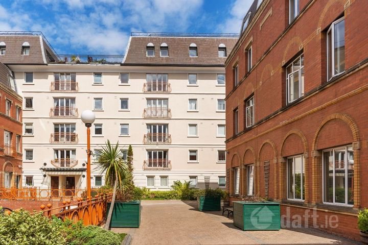 Apartment 25, Century Court, George'S Street Upper, Dun Laoghaire, Co. Dublin