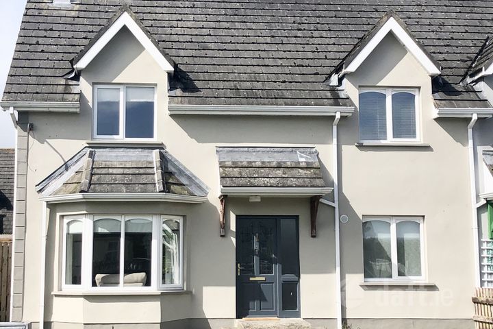 38 Rush Hall, Mountrath, Co. Laois