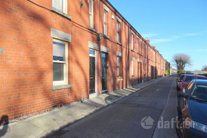 17 Lullymore Terrace, South Circular Road, Dublin , South Circular Road, Dublin 8