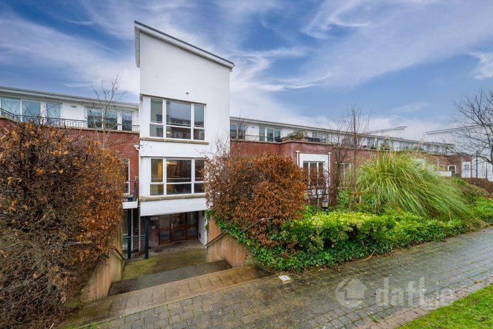 Apartment 64, Rockview, Sandyford, Dublin 18, D18WYF3