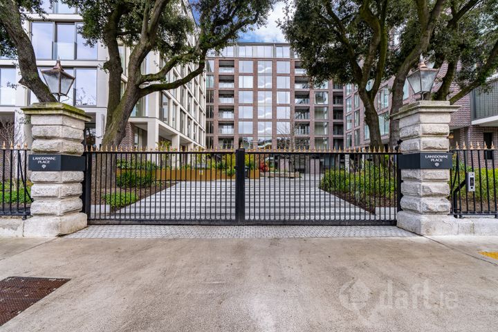 The Burbidge, Lansdowne Place, Dublin 4