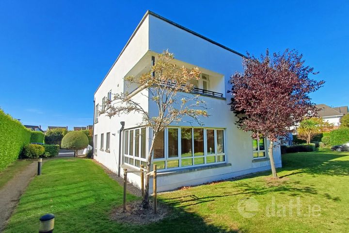 Apartment 15, Marlfield House, Cabinteely, Dublin 18, D18C621