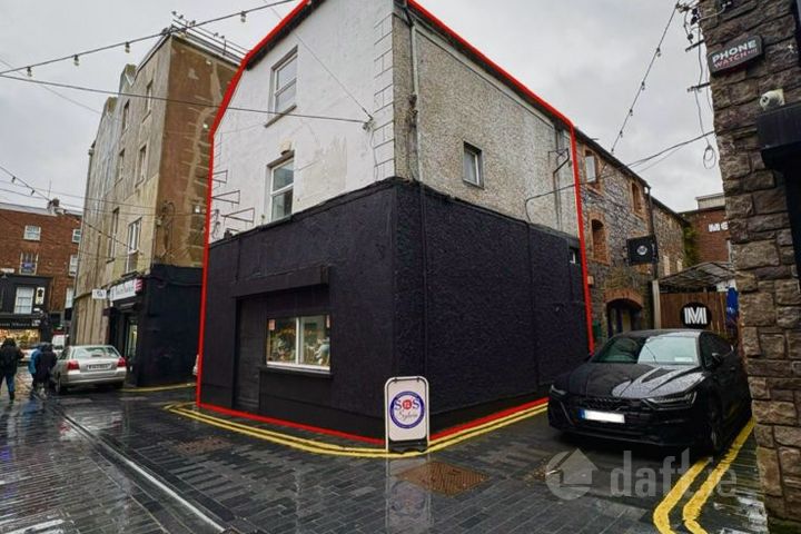 Foxes Bow, Limerick City Centre, V94YCC4