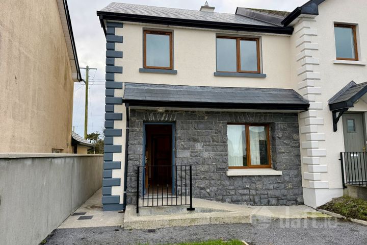 6 Carrowmore Drive, Knock, Claremorris, Co. Mayo, F12RD26