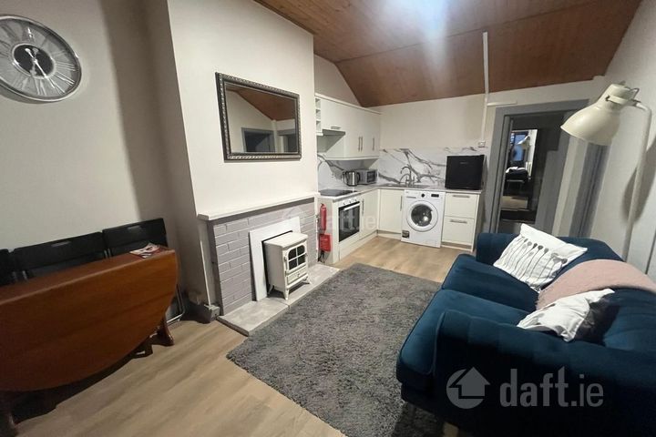 Millmount Grove, Dublin 14, Windy Arbour, Dublin 14